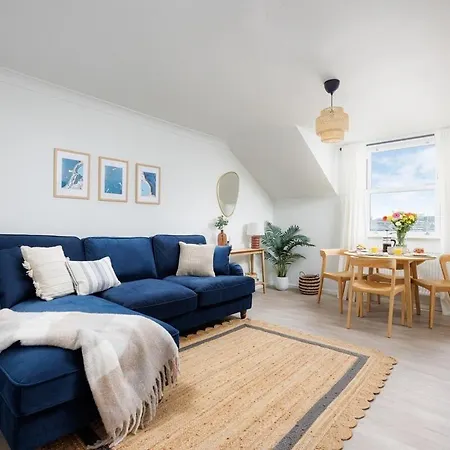 Luxury Penthouse 2 Bed Apartment Plymouth Exterior photo