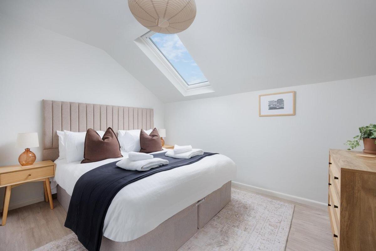 Luxury Penthouse 2 Bed Plymouth